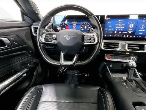 Certified 2025 Ford Mustang Premium image 4