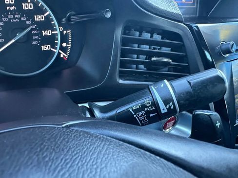 Used 2016 Acura ILX Sedan 4D image 32