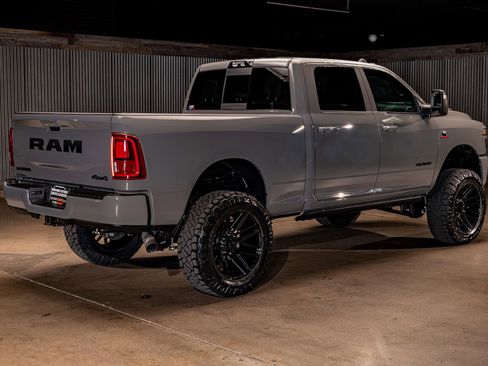 Used 2026 RAM 2500 Laramie image 10