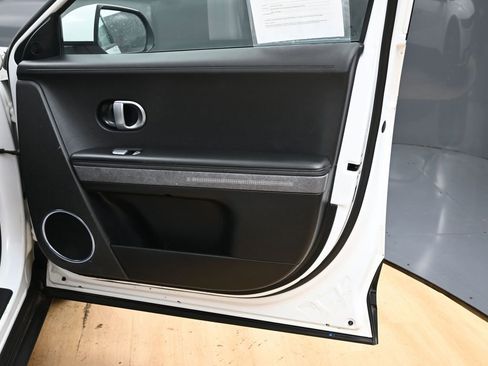 Used 2023 Hyundai Ioniq 5 SEL image 38