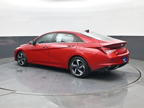 Certified 2023 Hyundai Elantra Limited image 7
