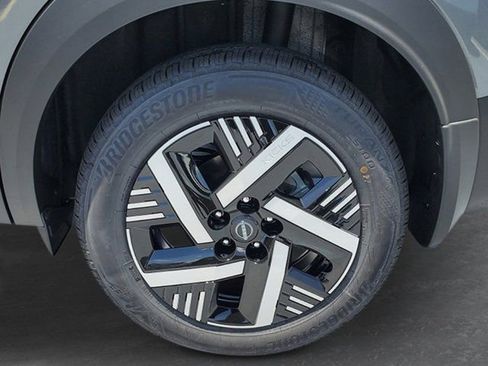 New 2026 Nissan Kicks SV FWD image 12