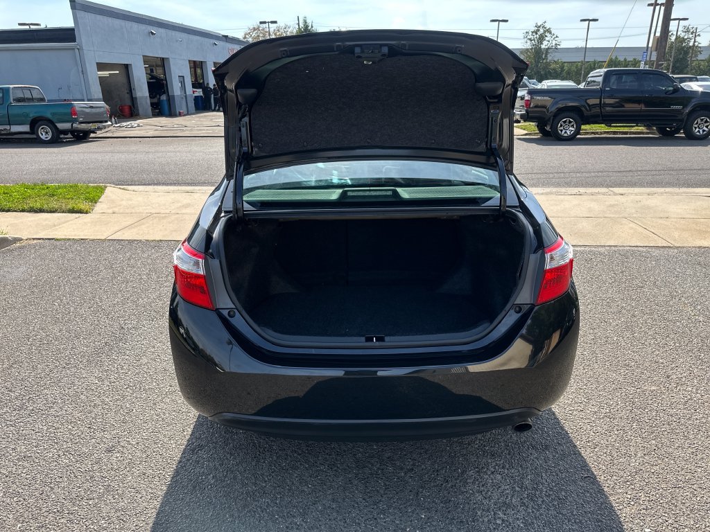 Used 2016 Toyota Corolla S FWD image 16