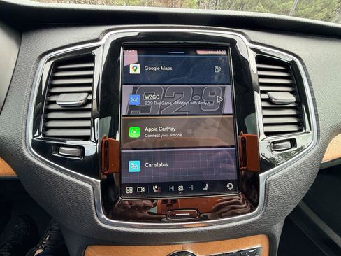 Used 2023 Volvo XC90 B6 Plus w/ Protection Package Premier image 22