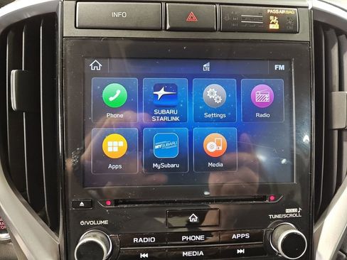 Used 2021 Subaru Ascent Premium w/ Convenience Package image 23