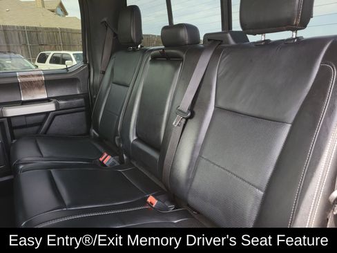 Used 2019 Ford F250 Lariat w/ Lariat Value Package AWD/4WD image 15