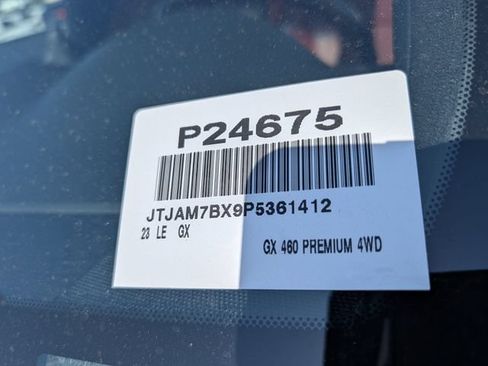 Used 2023 Lexus GX 460 Premium w/ Premium Package AWD/4WD image 35