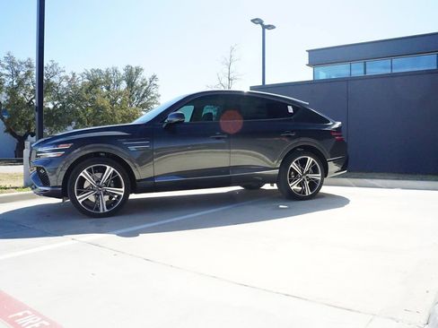 New 2026 Genesis GV80 3.5T e-SC image 3