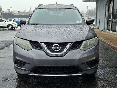 Used 2016 Nissan Rogue SV w/ SV Premium Package image 2