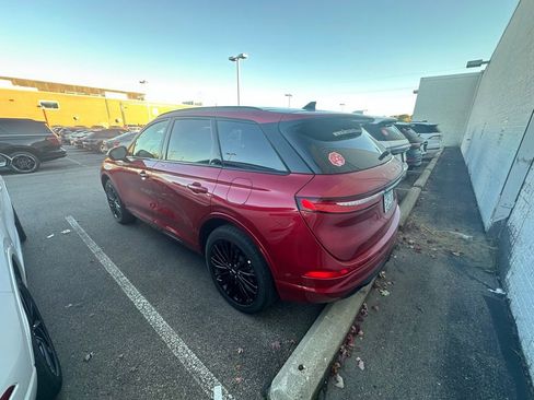 New 2025 Lincoln Corsair Premiere w/ Equipment Group 101A image 3