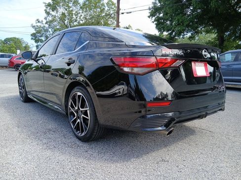 Used 2024 Nissan Sentra SR FWD image 8