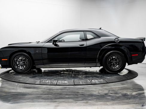 Used 2023 Dodge Challenger SRT Hellcat Redeye image 5