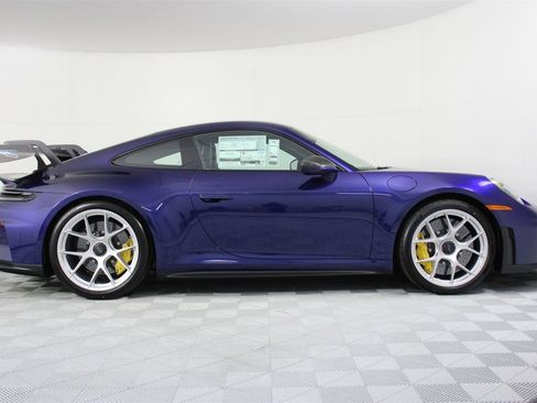 New 2026 Porsche 911 GT3 image 8