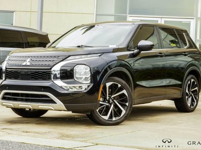 Used 2022 Mitsubishi Outlander SE