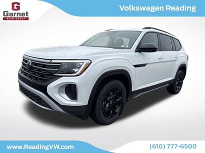 New 2026 Volkswagen Atlas Peak Edition