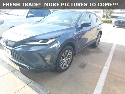 Certified 2021 Toyota Venza Limited w/ Carpet Mat Package (TMS)