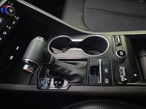 Used 2024 Kia K5 GT-Line w/ GT-Line Premium Package FWD image 24