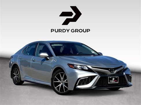 Used 2024 Toyota Camry SE w/ Convenience Package image 1