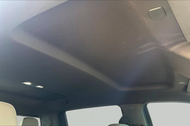 Used 2021 GMC Sierra 1500 SLT AWD/4WD image 14