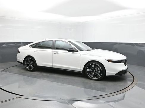 New 2025 Honda Accord Sport image 17