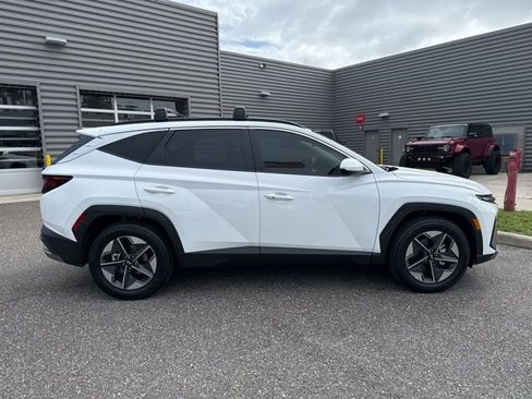 Used 2026 Hyundai Tucson SEL FWD image 4