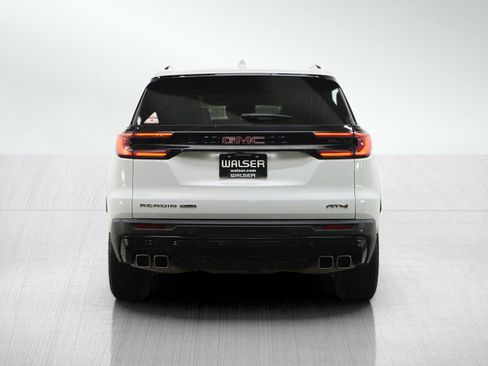 Used 2025 GMC Acadia AT4 AWD/4WD image 4
