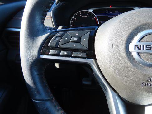 Used 2020 Nissan Altima 2.0 SR image 33