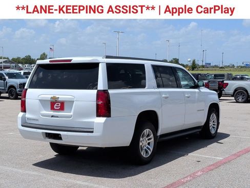 Used 2017 Chevrolet Suburban LT AWD/4WD image 8