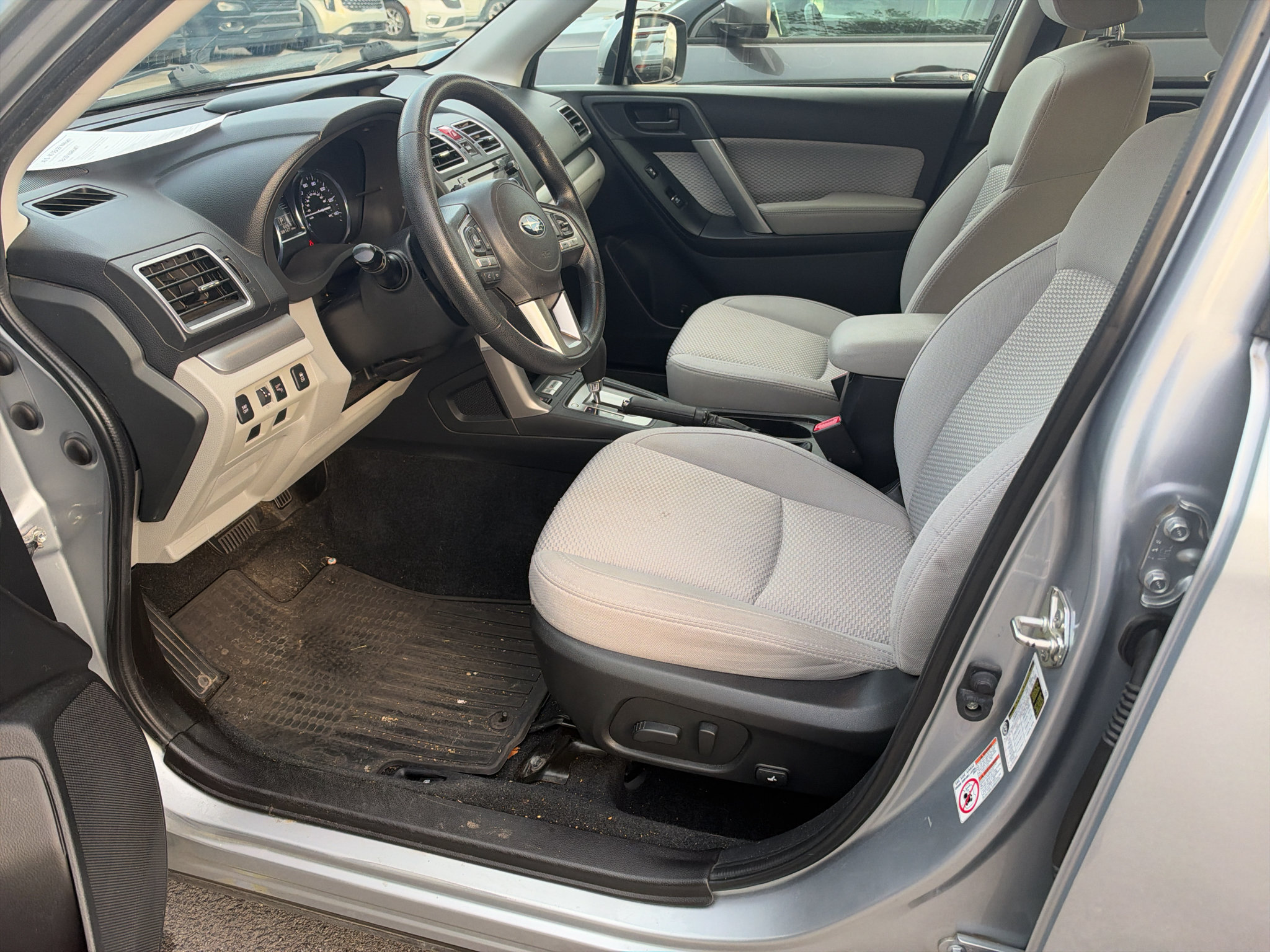 Used 2018 Subaru Forester 2.5i Premium AWD/4WD image 11