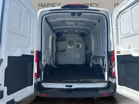 Used 2020 Ford Transit 250 Medium Roof RWD image 22