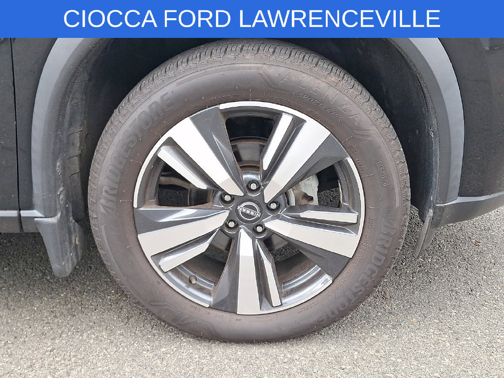 Used 2023 Nissan Rogue SL AWD/4WD image 11