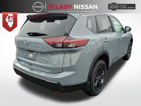 New 2026 Nissan Rogue SV image 7