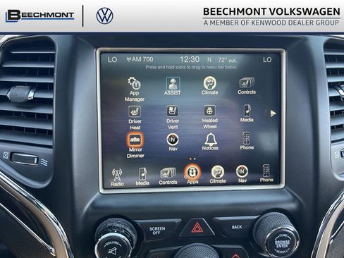 Used 2016 Jeep Grand Cherokee Overland AWD/4WD image 12