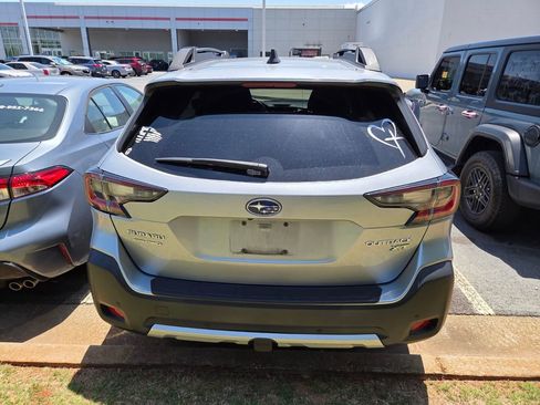 Used 2023 Subaru Outback Limited XT AWD/4WD image 8