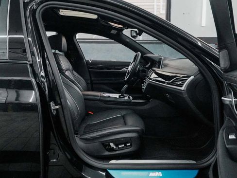 Used 2022 BMW 750i xDrive 750i xDrive w/ Executive Package image 41