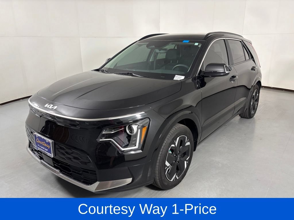 Used 2025 Kia Niro Wind FWD image 5