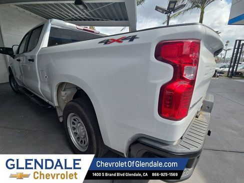 Certified 2022 Chevrolet Silverado 1500 W/T w/ WT Value Package AWD/4WD image 4