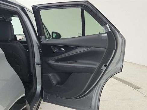 New 2025 Chevrolet Blazer EV RS image 34