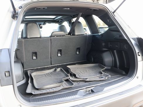 Used 2025 Subaru Forester Sport image 16