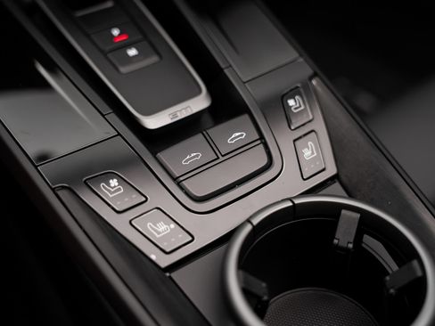 Used 2026 Porsche 911 Targa 4 GTS image 58