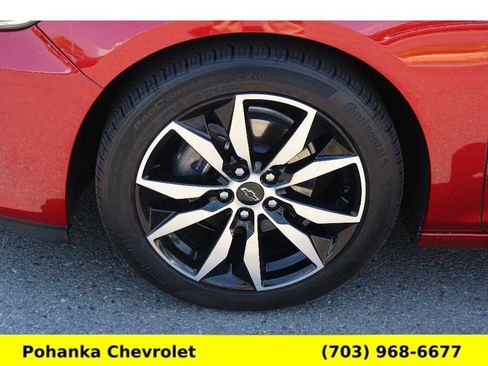 Used 2025 Chevrolet Malibu RS FWD image 29