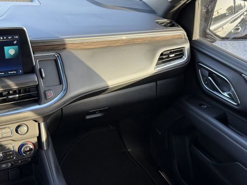 Used 2023 Chevrolet Tahoe LT RWD image 13