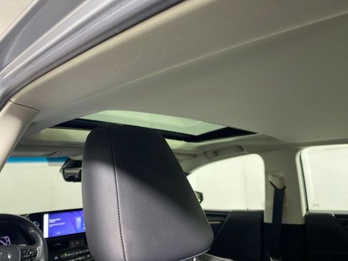 Used 2023 Lexus ES 300h w/ Accessory Package (Z2) FWD image 15