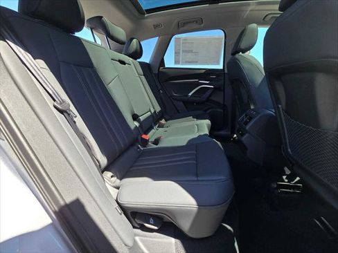 New 2026 Audi Q5 Premium Plus AWD/4WD image 15