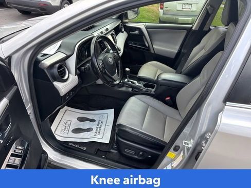 Used 2016 Toyota RAV4 Limited w/ Advanced Technology Package AWD/4WD image 19