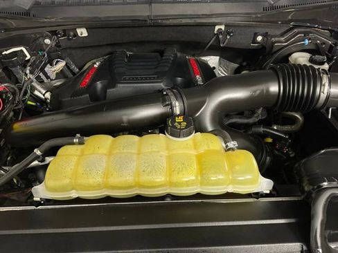 Certified 2019 Ford F150 Raptor w/ Equipment Group 801A Mid image 9