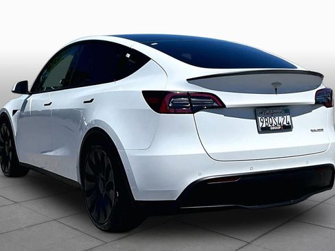 Used 2022 Tesla Model Y Performance AWD/4WD image 11