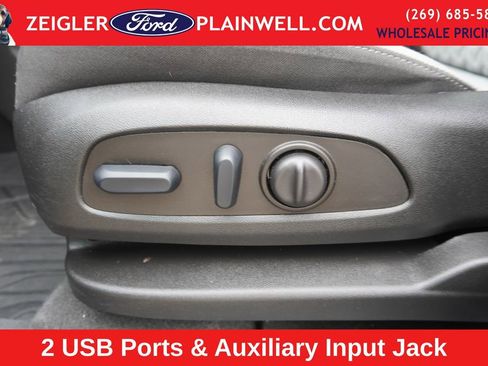 Used 2023 Chevrolet Equinox LS w/ LS Convenience Package image 18