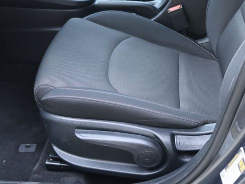 Used 2024 Kia Forte LXS w/ LXS Technology Package FWD image 18