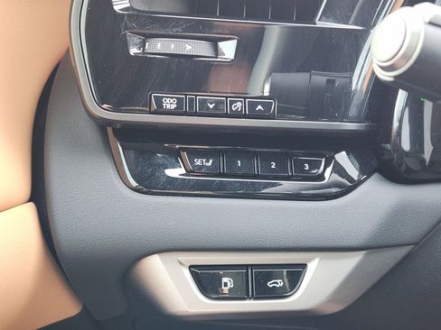 Certified 2025 Lexus RX 350 Premium Plus w/ Accessory Package (Z1) image 26